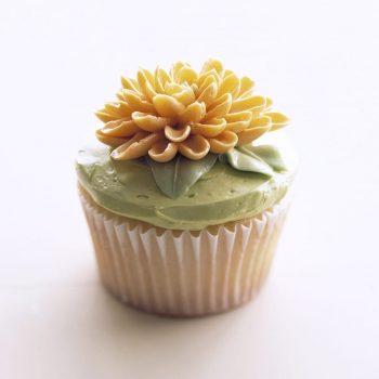 Meringue Buttercream Flower Cupcake