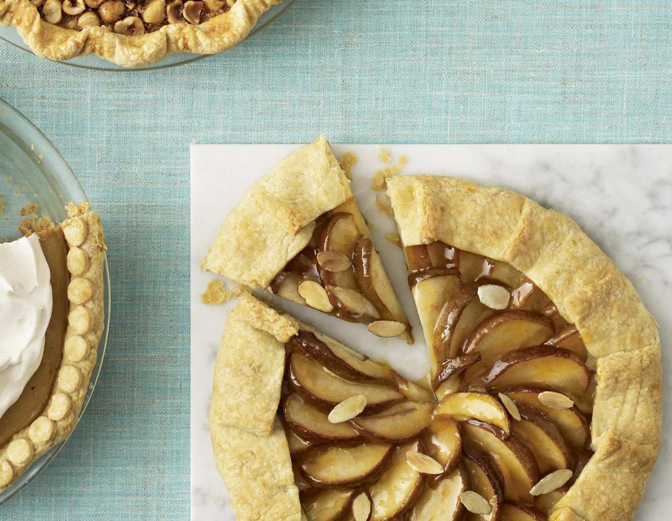 Pear Almond Frangipane Crostata is the perfect combination of sweet almond filling and juicy pears.