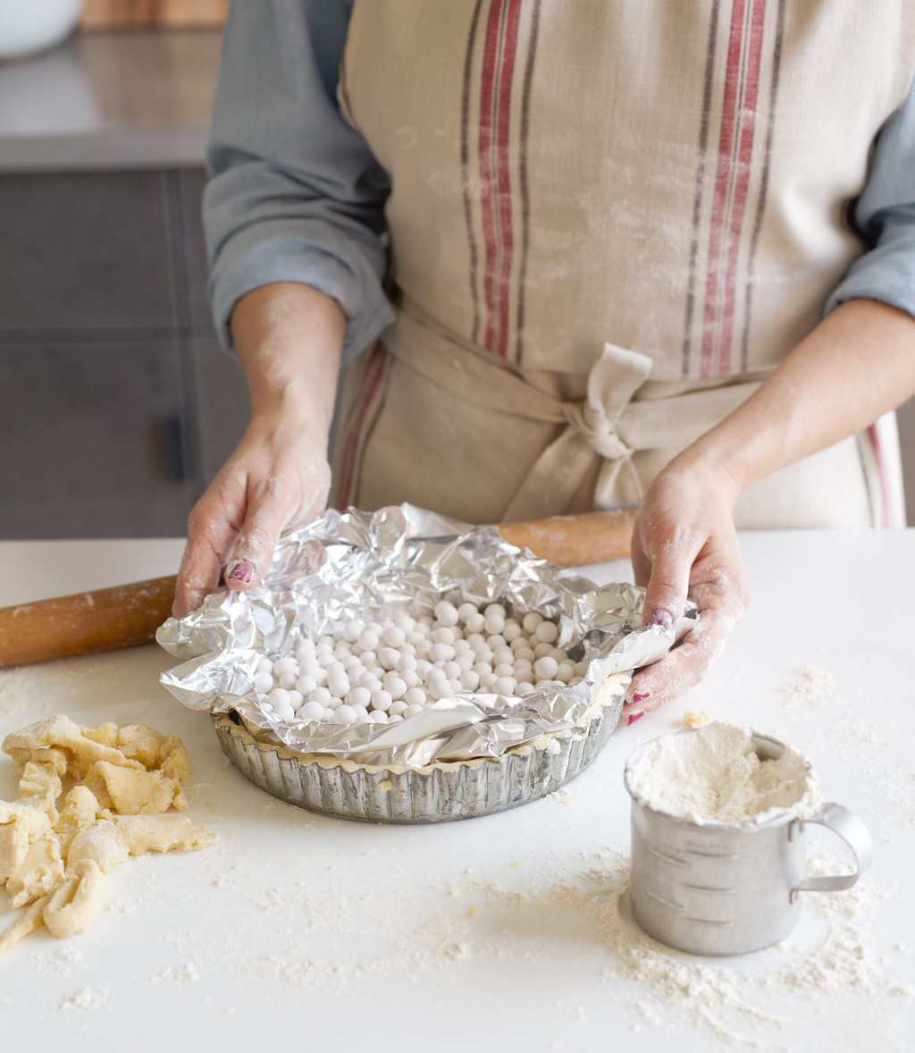 Basic Tart Crust with Ceramic balls on top