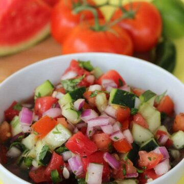 Moms Need to Know Easy Watermelon Fruit Salsa recipe image with text