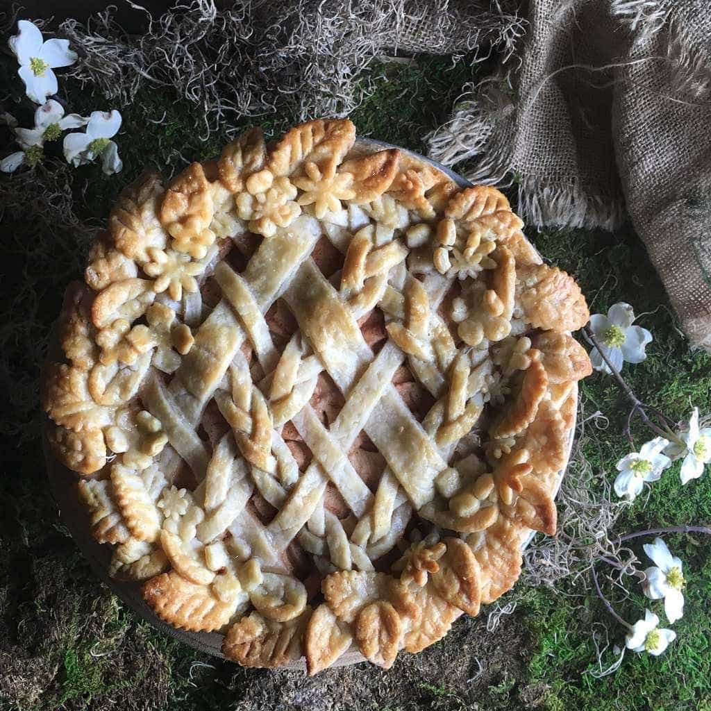 The Judy Lab's Judy Kim creates beautiful pie crusts