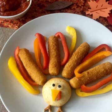 Mozzarella Sticks Turkey Snacks with red orange and yellow pepper slices