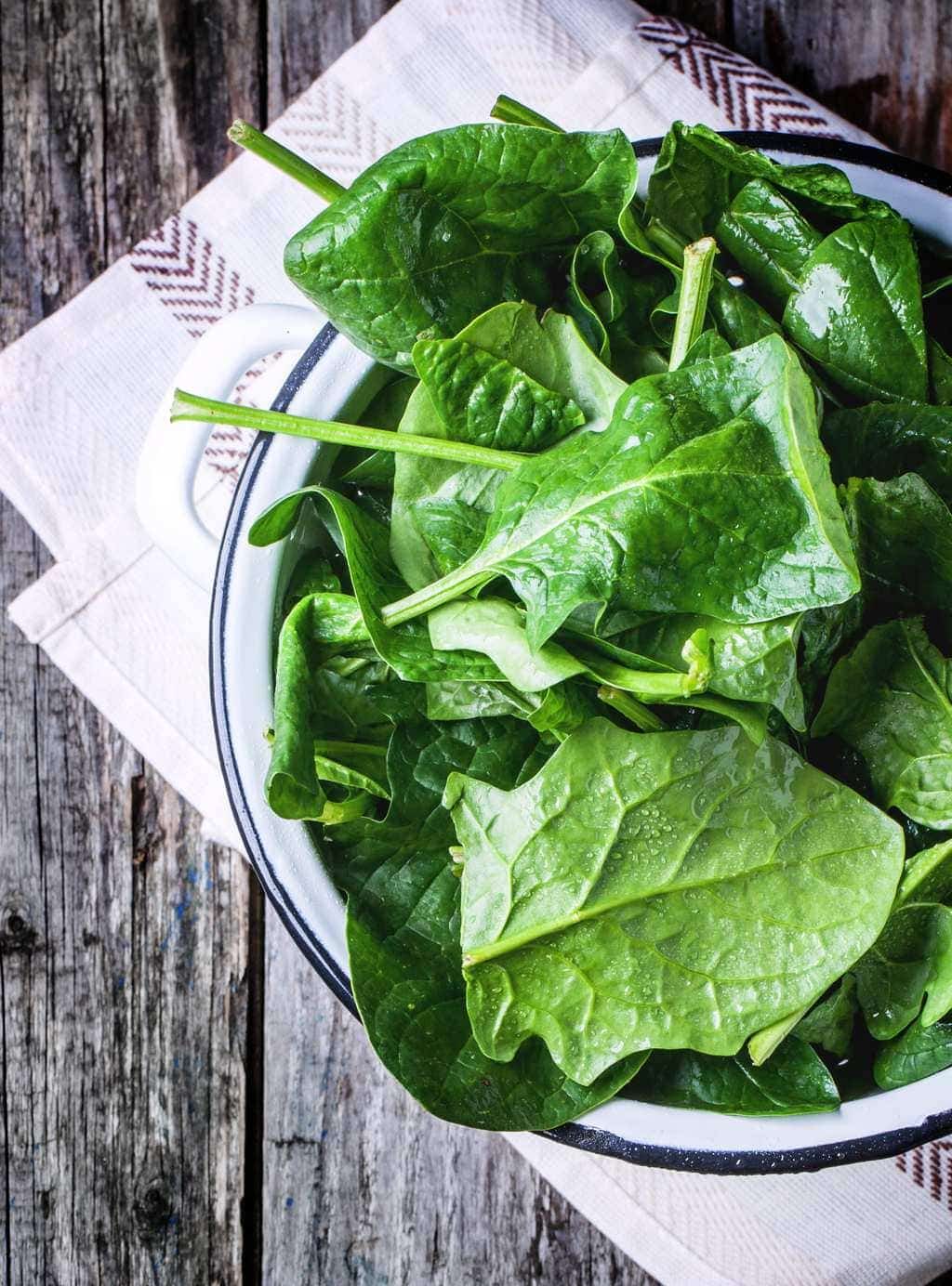 Use fresh spinach in your Green Goddess Smoothie