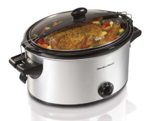 A Hamilton Beach Slow Cooker 