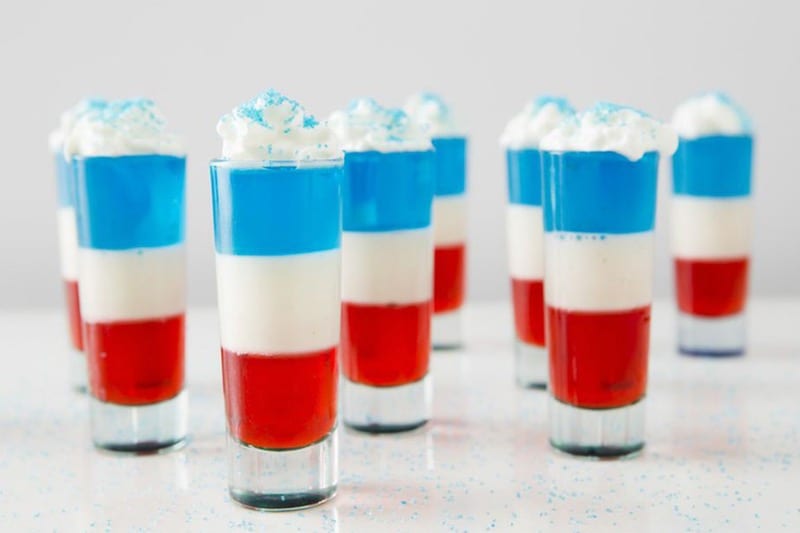 15 4th of July Food Favorites right here in one place! Browse the deliciousness, choose a recipe and make your celebration the best!