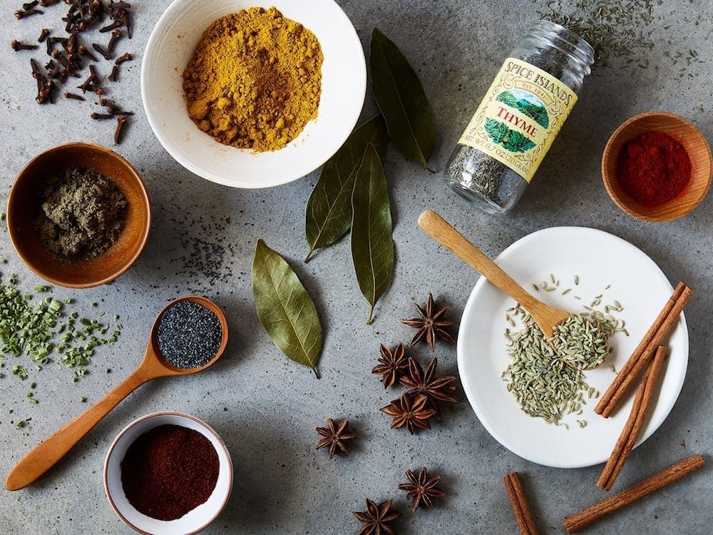12 Easy Ways To Cook With Herbs And Spices - Tara Teaspoon