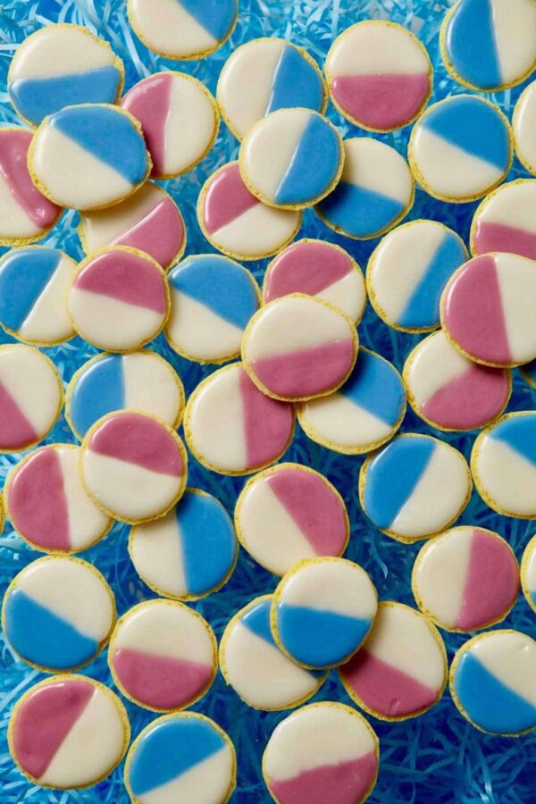 Pastel Black and White Cookies for Spring - Tara Teaspoon