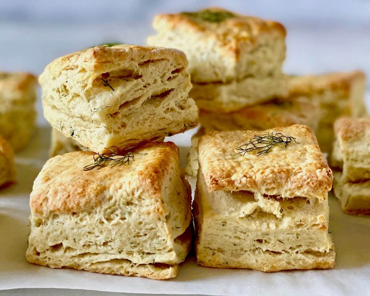 dill breakfast biscuits for sandwiches