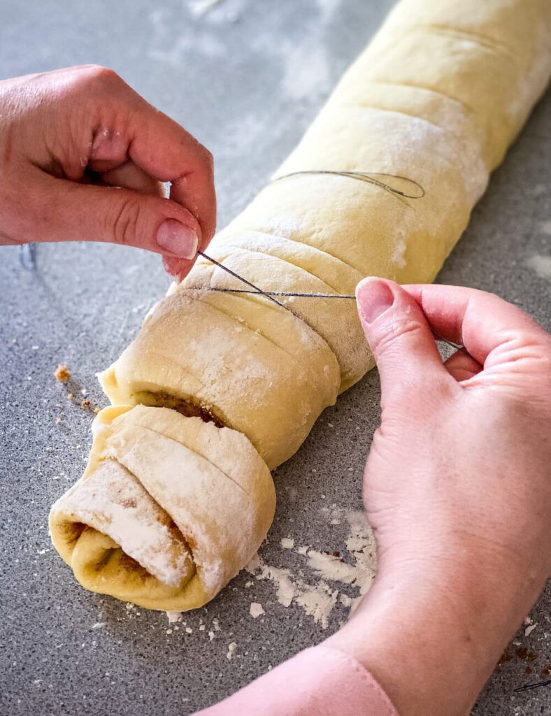 cutting cinnamon rolls with string