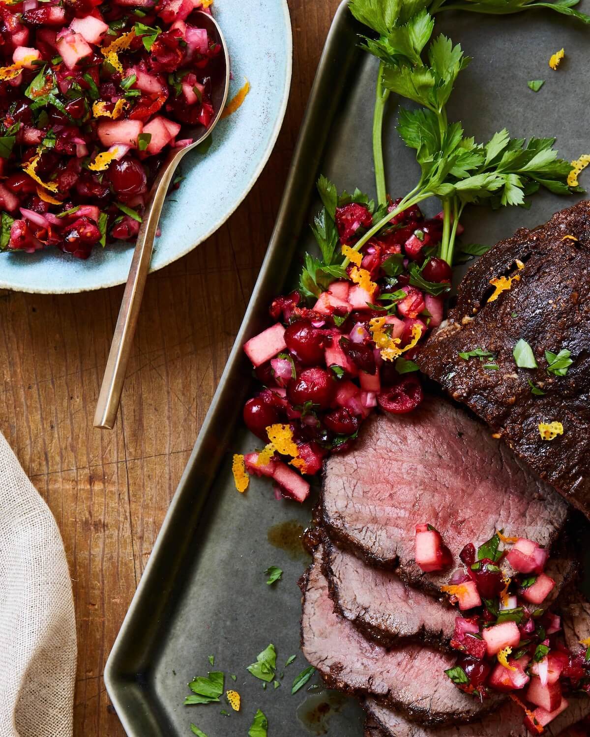 cranberry relish for beef tenderloin in a bowl