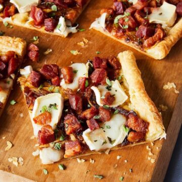pancetta and brie tart with pastry crust