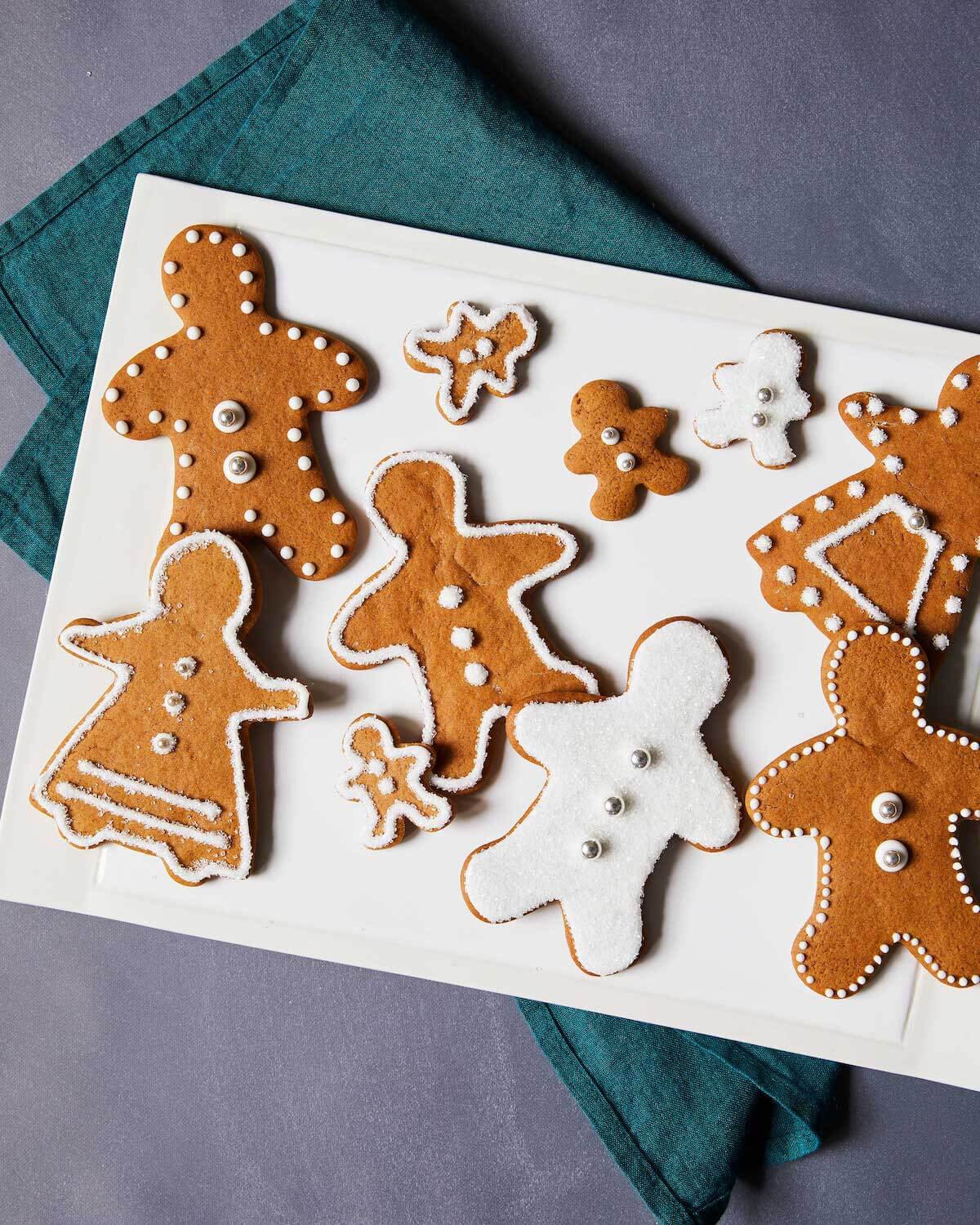 iced gingerbread men and ladies