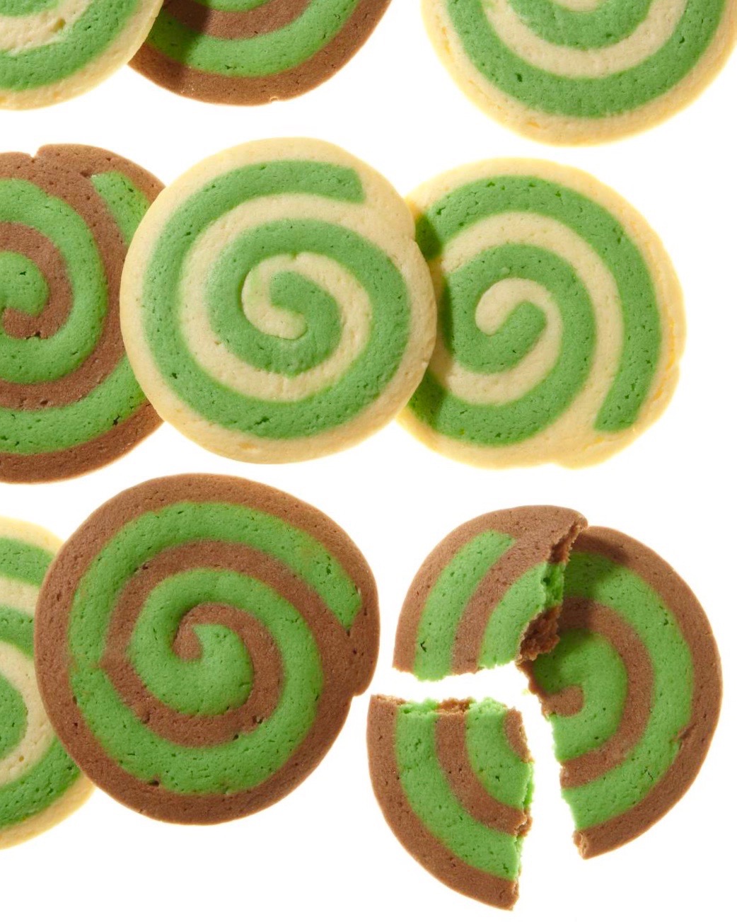 broken green and brown spiral cookie