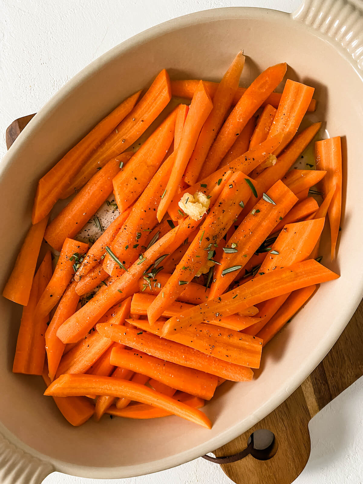 preparing honey rosemary carrots