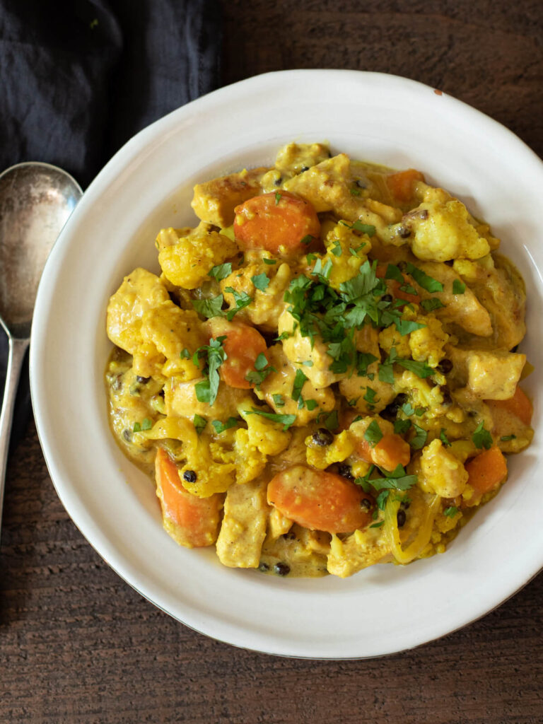 Healthy Slow Cooker Chicken Curry (with Yogurt) Tara Teaspoon