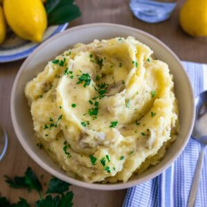 Feature image for Greek Yogurt mashed potatoes recipe.