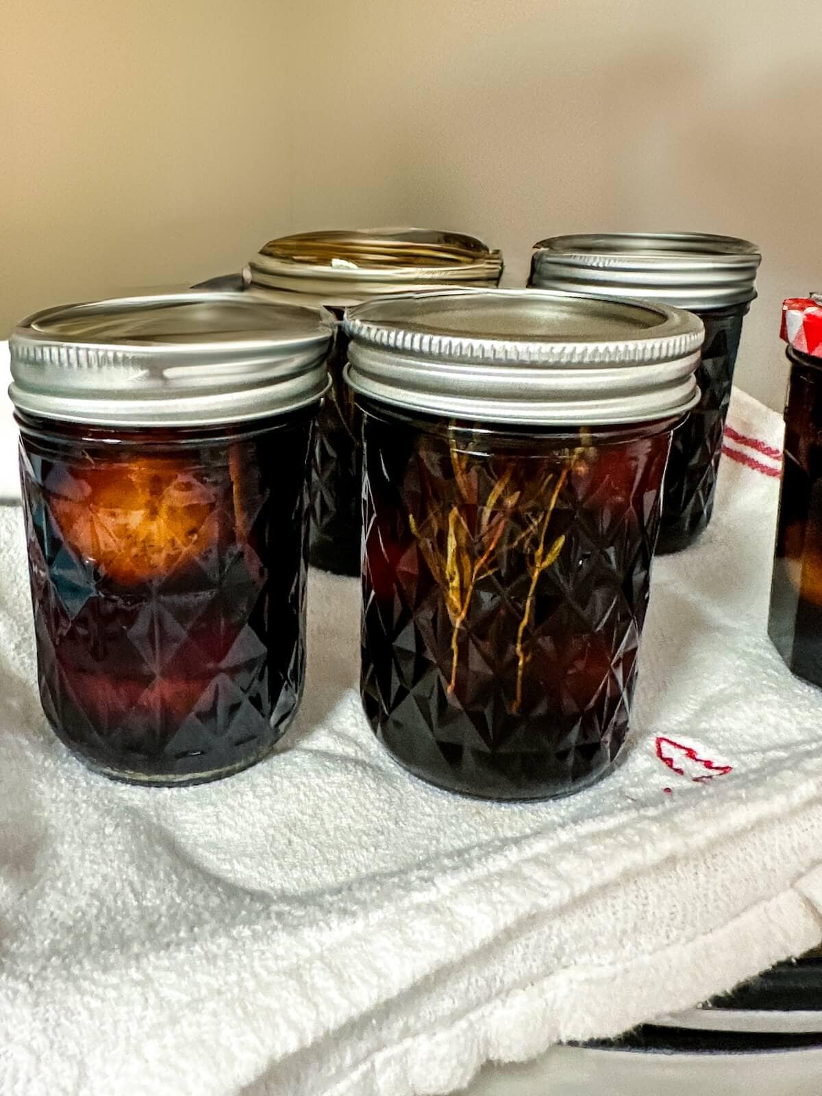 cooling processed jars of figs